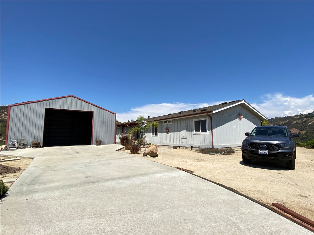 Fallbrook Condo: 2445 Helen Road