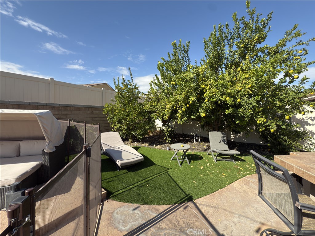 Riverside Condo: 7683 Prairie Drive