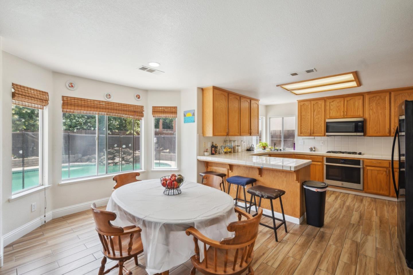 Los Banos Condo: 1009 Garden Street