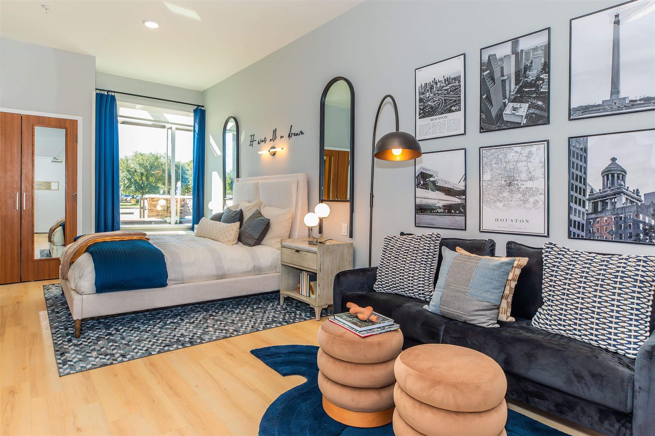 Houston Condo: 1350 Broadfield Boulevard