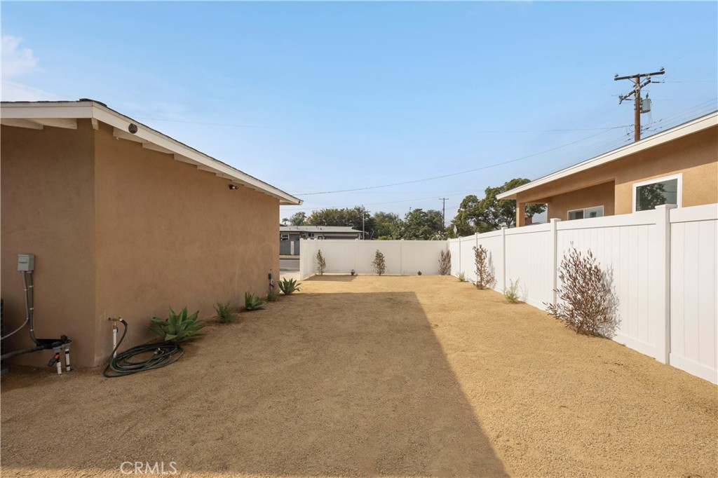 Orange Condo: 303 East Mayfair Avenue