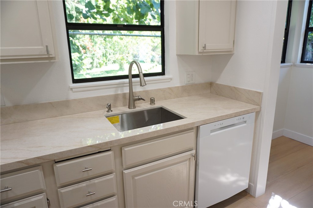 Glendale Condo: 3948 Pennsylvania Avenue