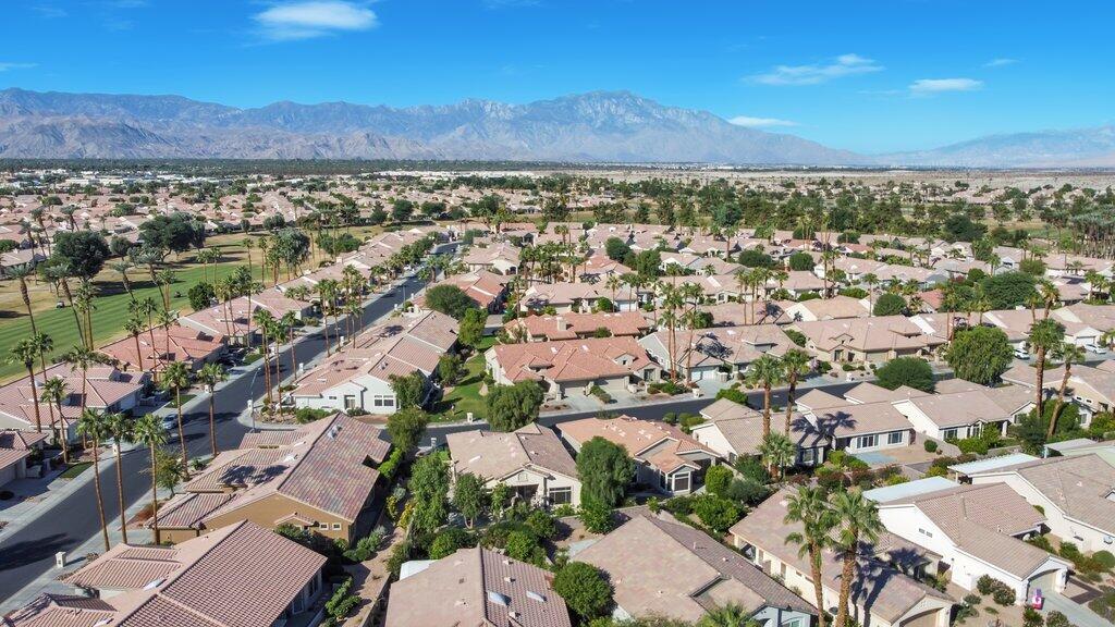 Palm Desert Condo: 38635 Orangecrest Road