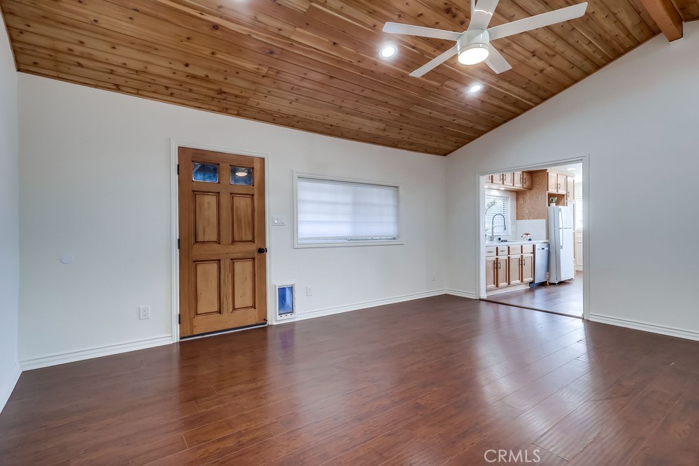 Lawndale Condo: 4445 Marine Avenue