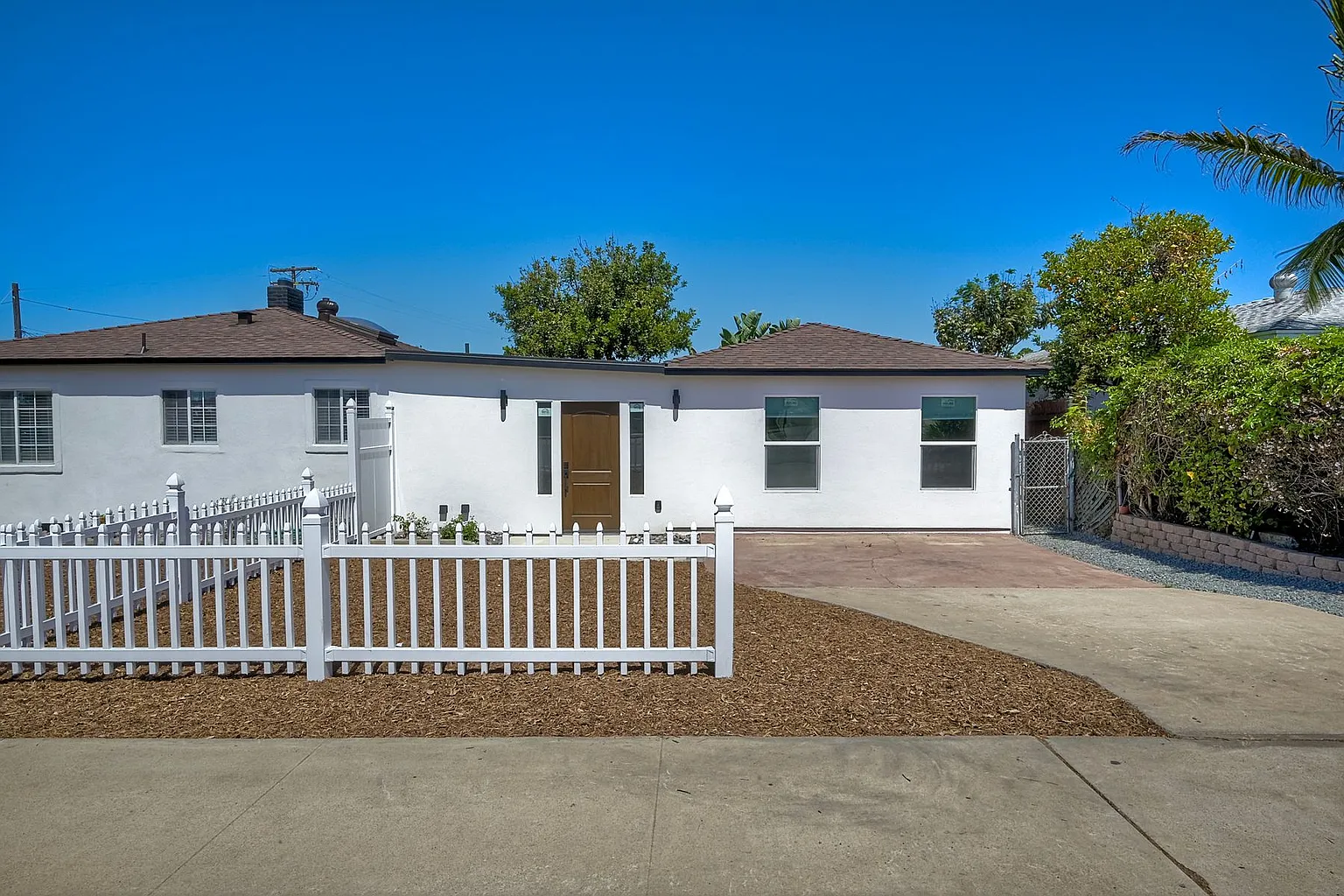 Chula Vista House: 199 Twin Oaks Cir.