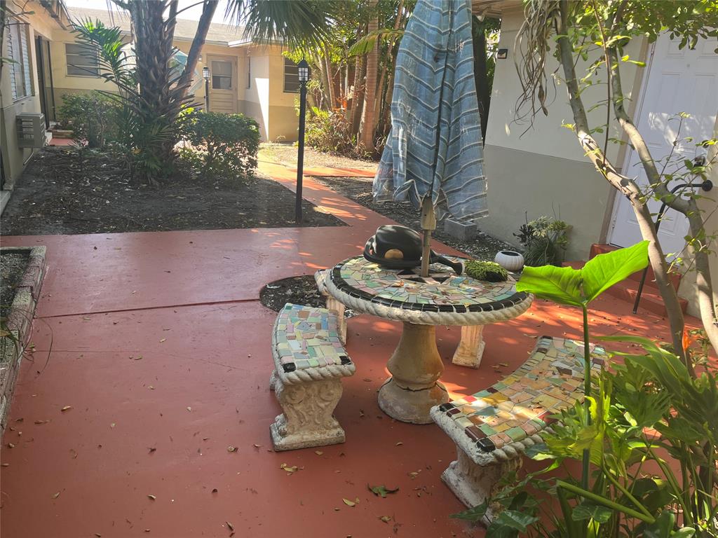 Hollywood Condo: 505 North 20th Avenue