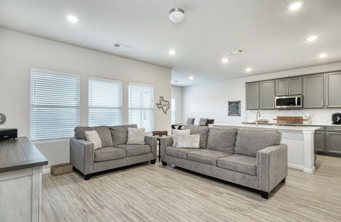 Pflugerville Condo: 19316 Hartwell Drive