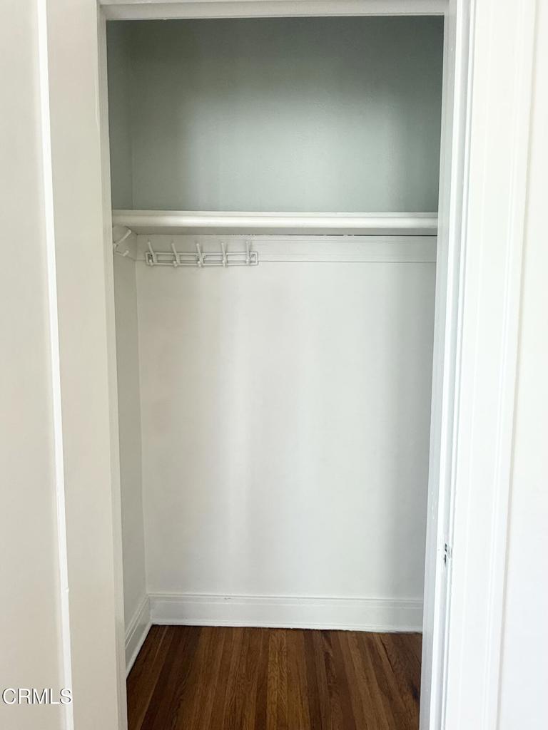 Los Angeles Condo: 144 1/2 South Berendo Street