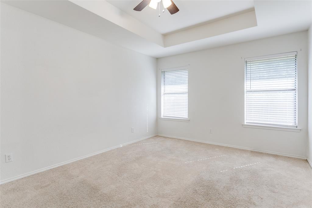 Keller Condo: 215 Meadowbrook Lane