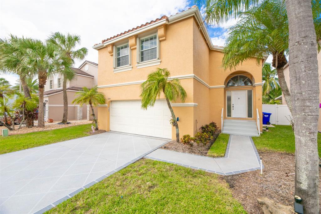 Pembroke Pines Condo: 724 Northwest 155th Terrace