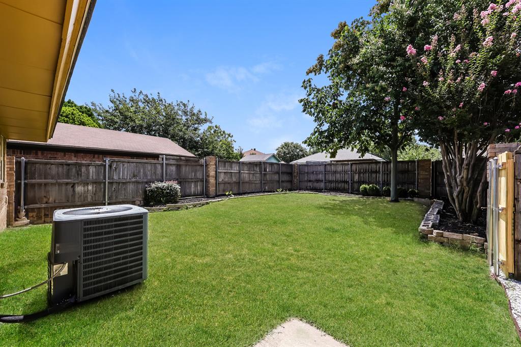 Fort Worth Condo: 1816 Christopher Drive