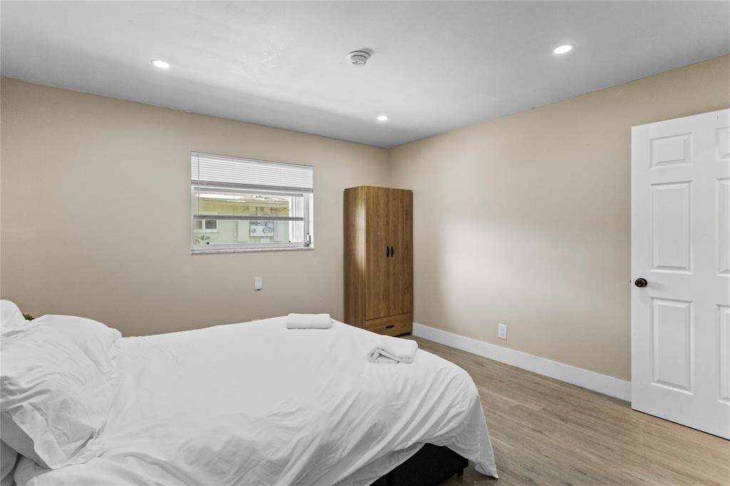 Fort Lauderdale Condo: 827 Southwest 29th Street