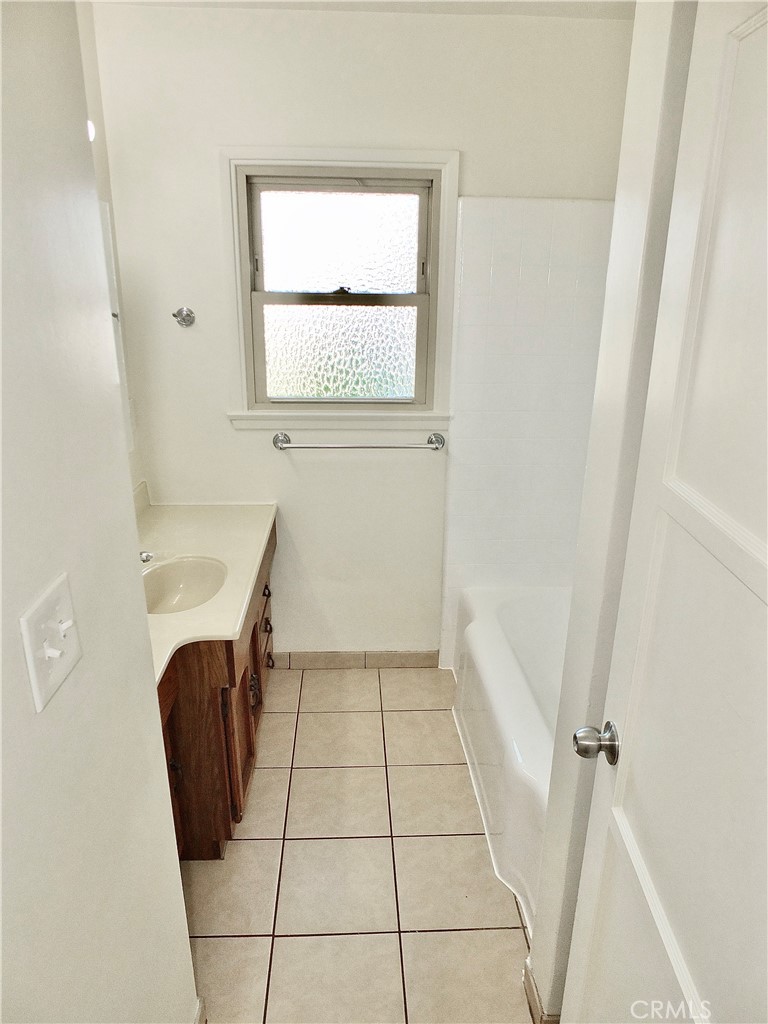 Lakewood Condo: 5943 Greentop Street