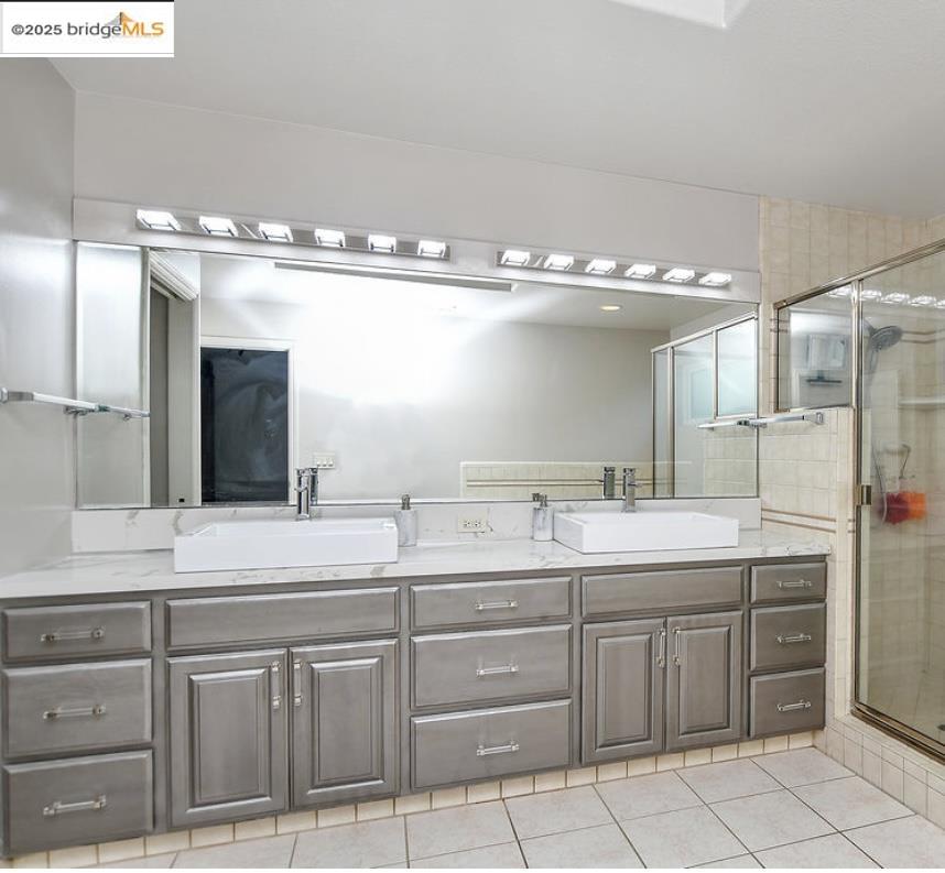 Discovery Bay Condo: 5580 Edgeview Drive