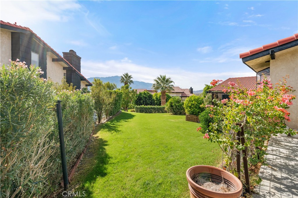 Desert Hot Springs Condo: 67305 Hacienda Avenue