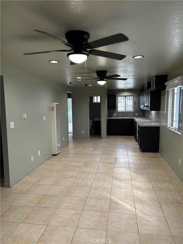 Long Beach Condo: 127 East 49th Street