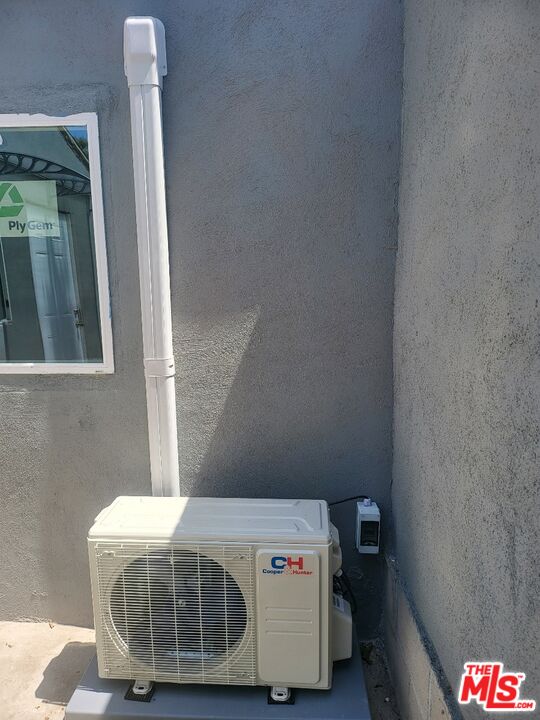 Tujunga Condo: 9717 Tujunga Canyon Boulevard