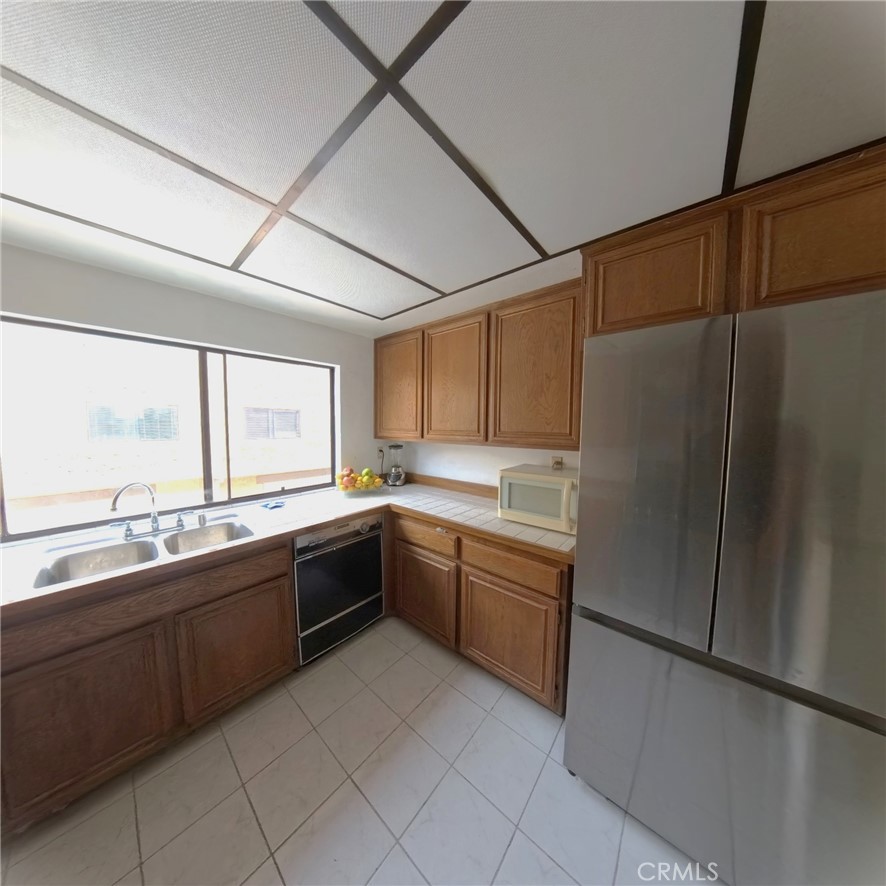 Montebello Condo: 504 Jay Court