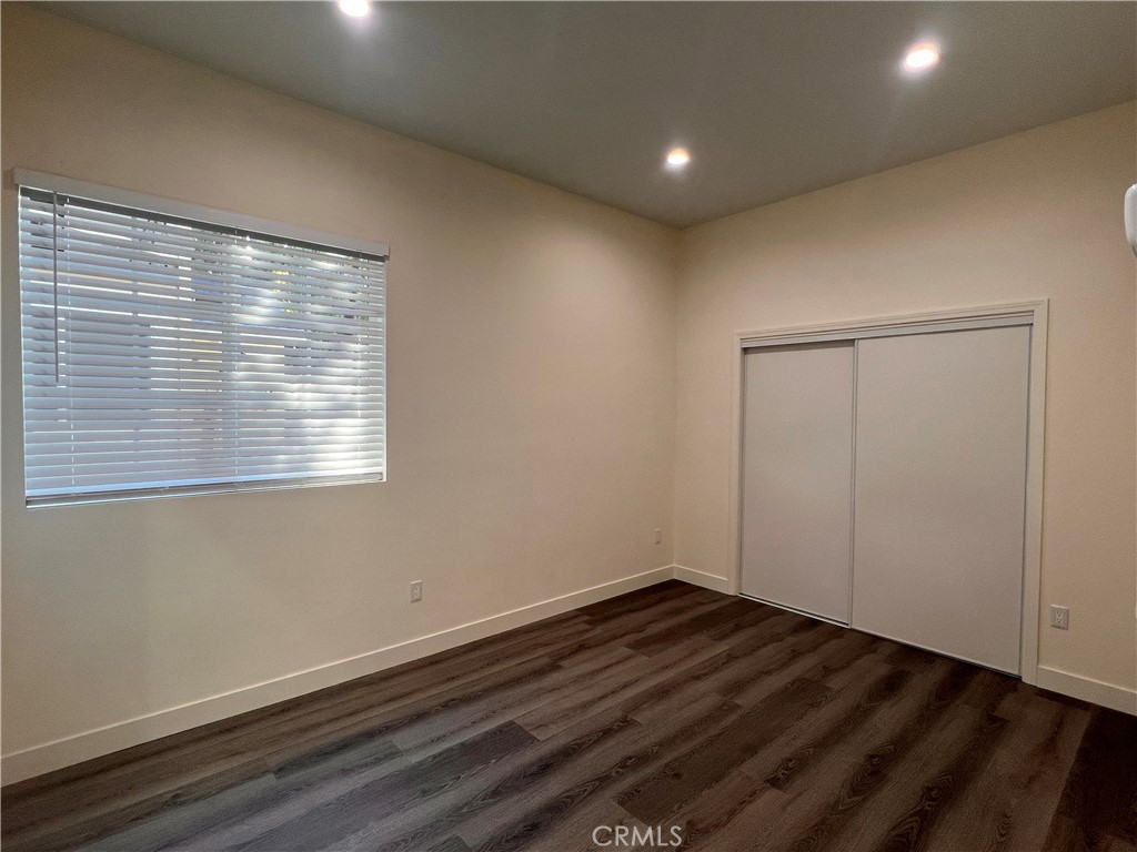 Monrovia Condo: 424 Concord Avenue