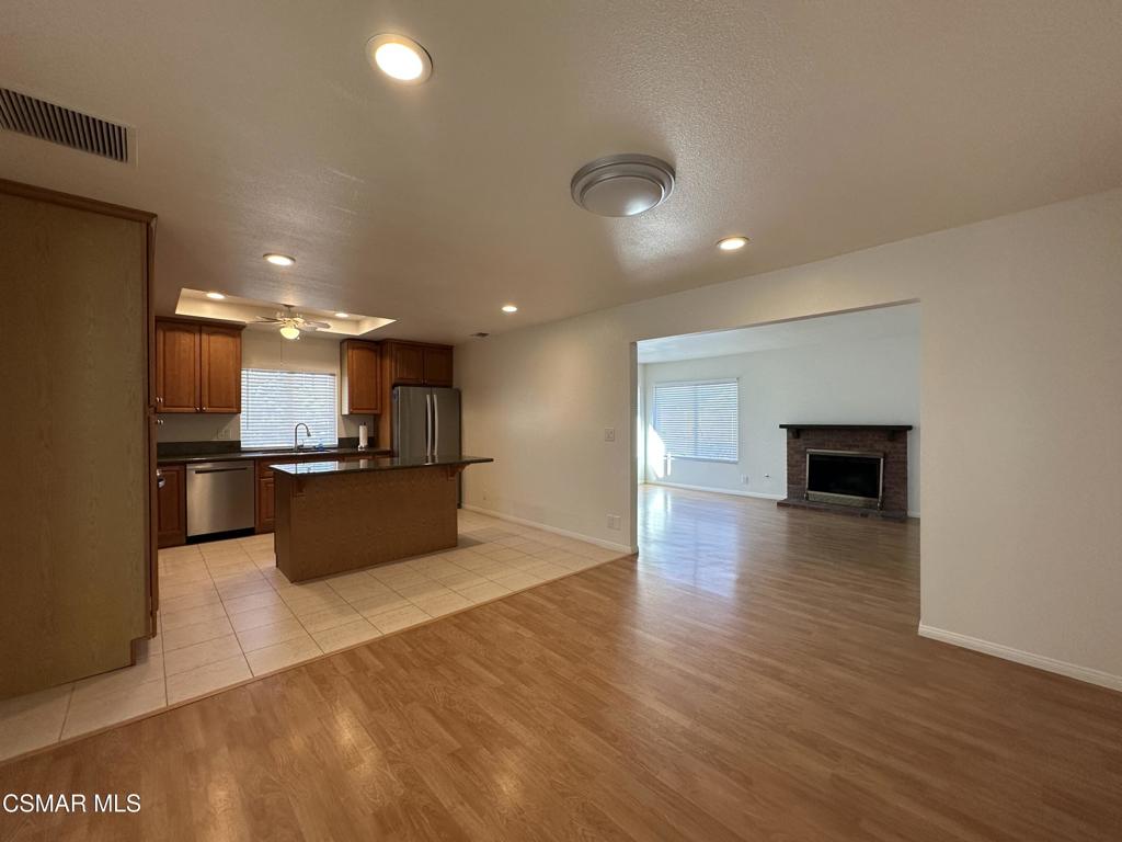Simi Valley Condo: 6495 Hope Street