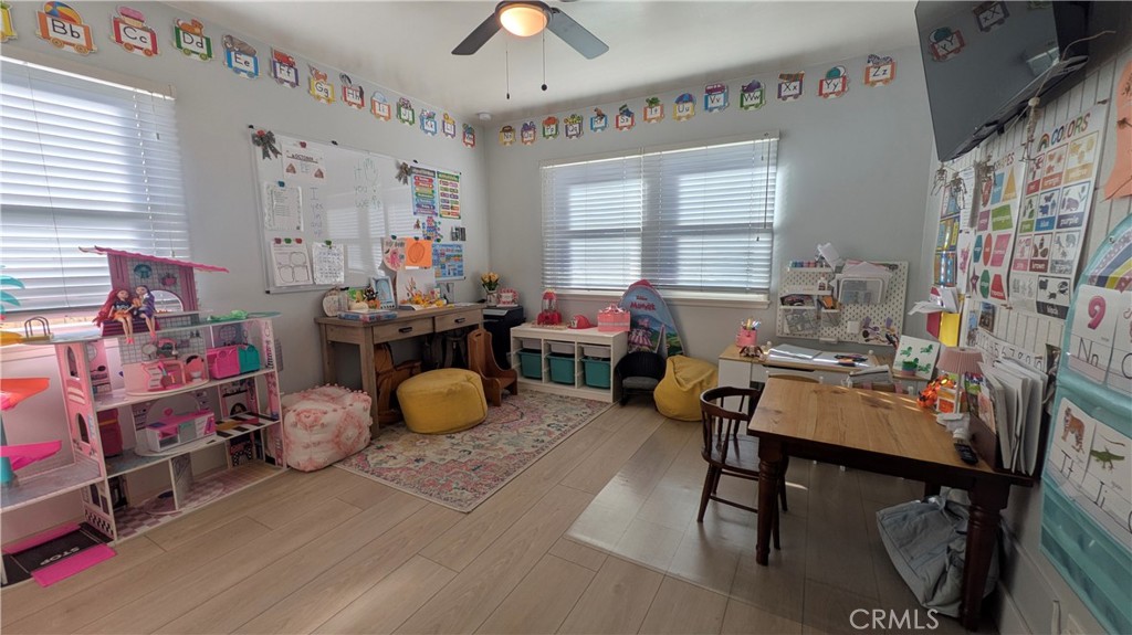 Riverside Condo: 4805 Beatty Drive