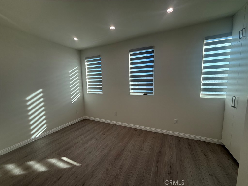 Van Nuys Condo: 13939 Leadwell Street