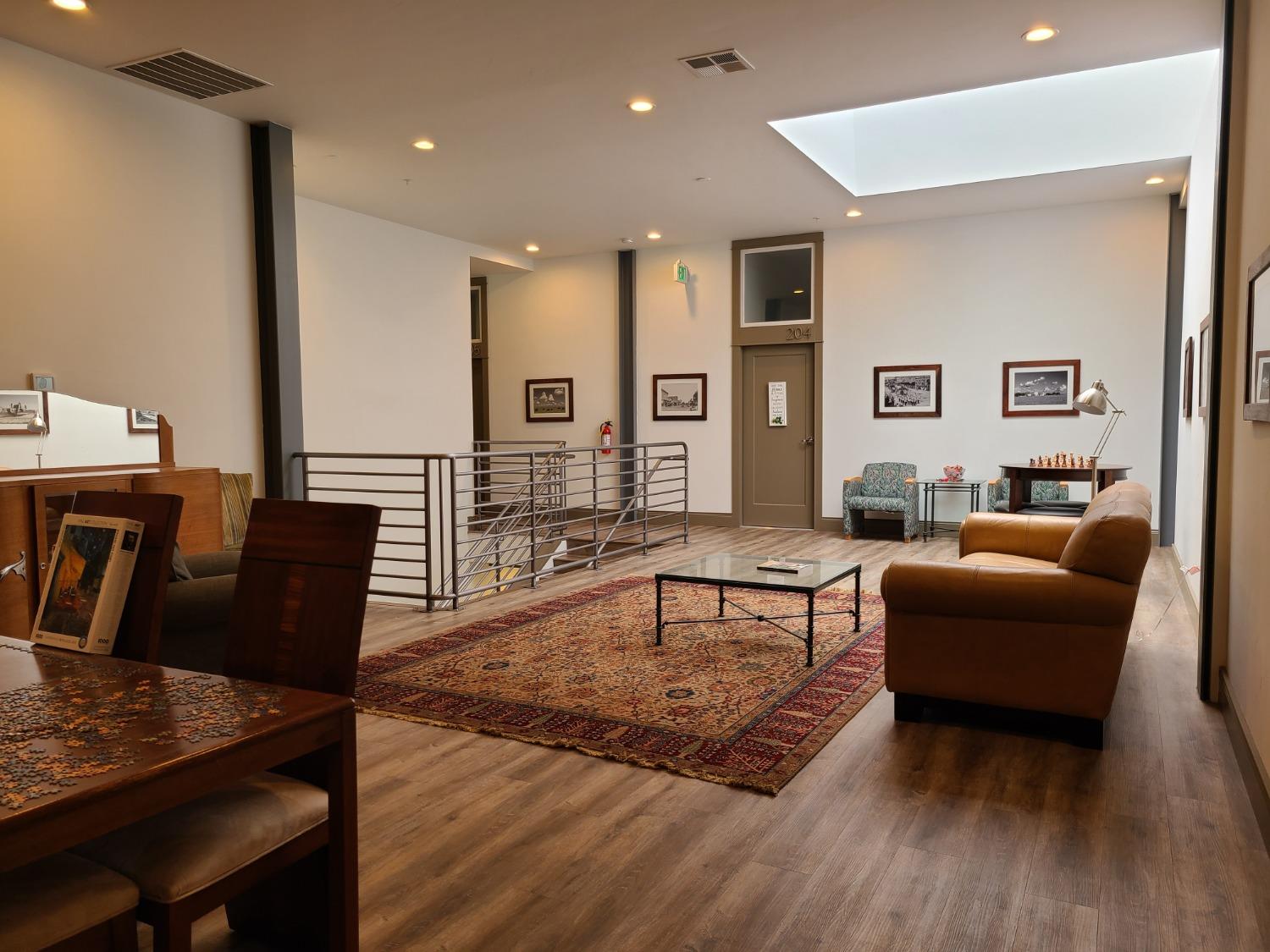 Woodland Condo: 401 2nd Street