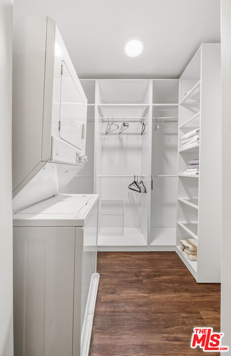 West Hollywood Condo: 906 North Kings Road