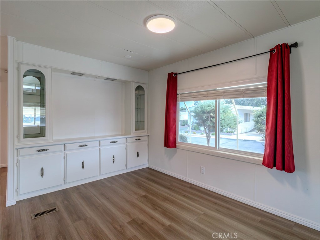 Corona Condo: 1439 Ridgemont Way