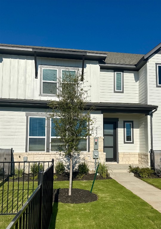 Hutto Condo: 533 Emory Xing Boulevard