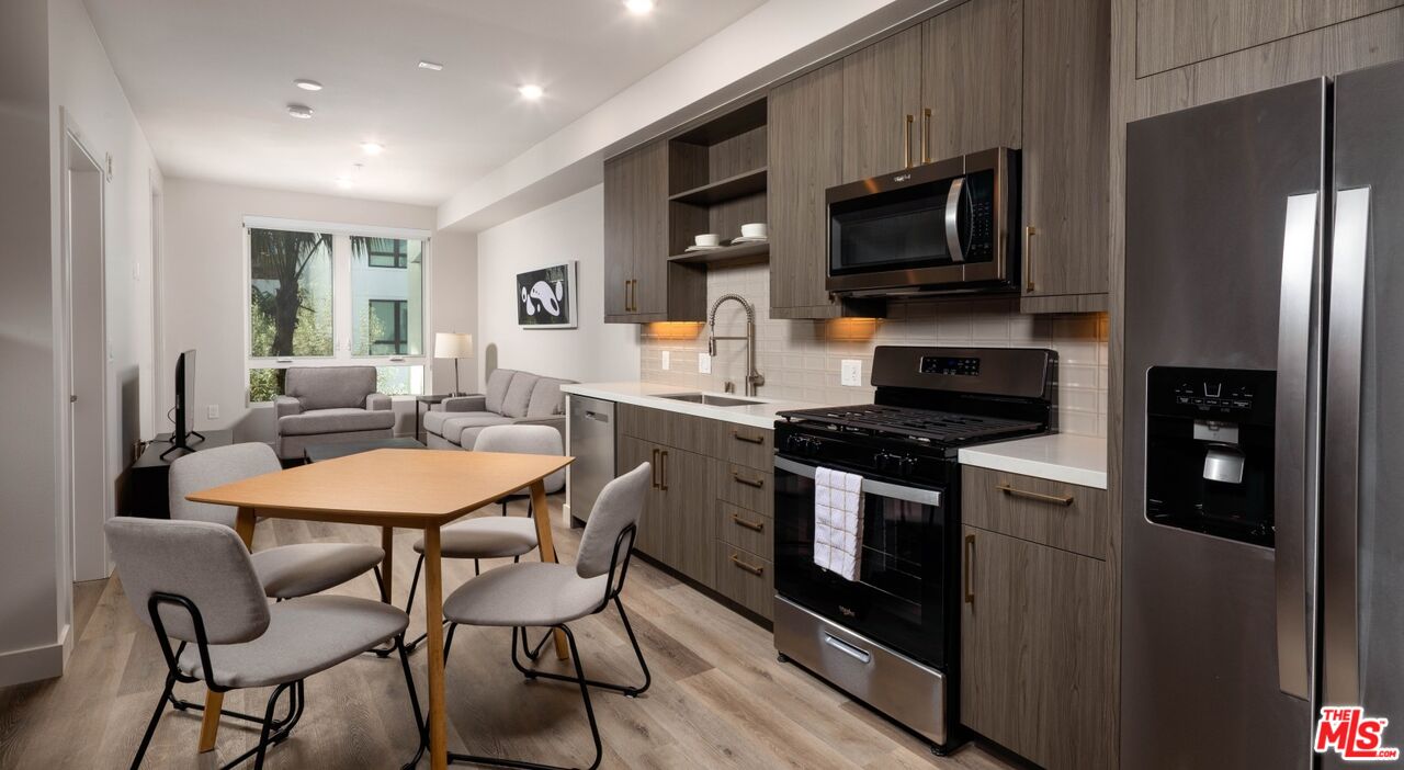 Los Angeles Condo: 1340 South Hill Street