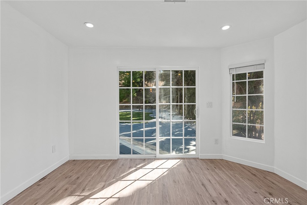 West Hills Condo: 7057 Middlesbury Ridge Circle