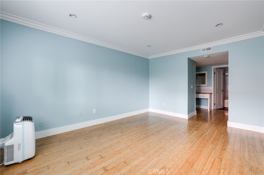 Huntington Beach Condo: 6600 Warner Avenue