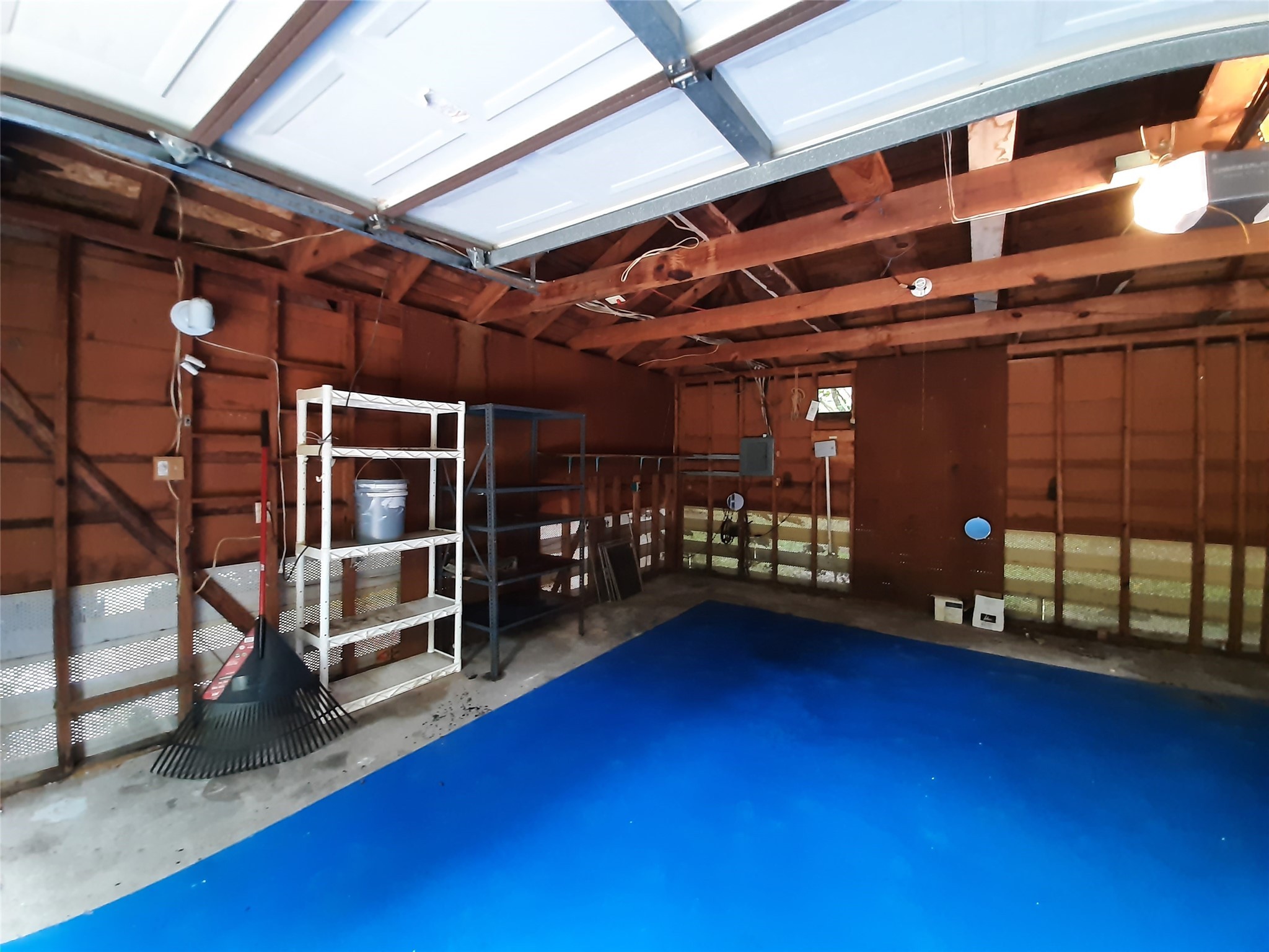 The Woodlands Condo: 18 Mayfair Grove Court