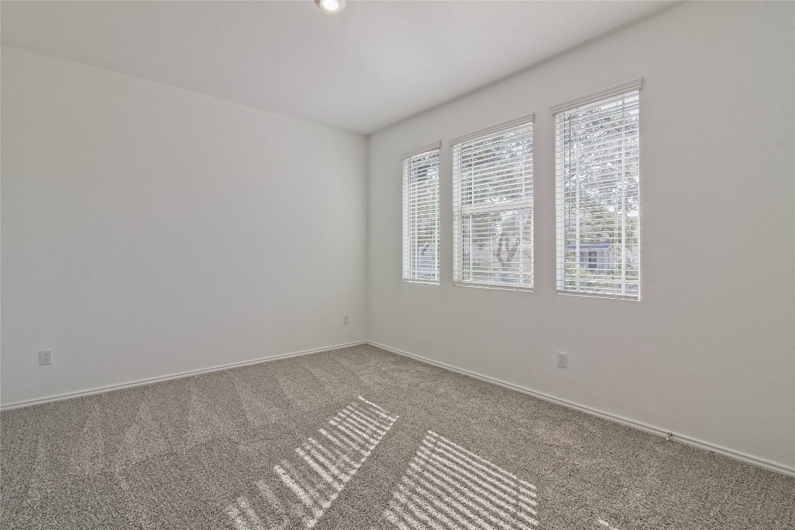 Georgetown Condo: 834 Affazia Lane