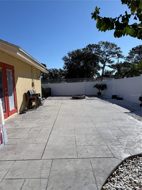 Seminole Condo: 8813 Magnolia Court