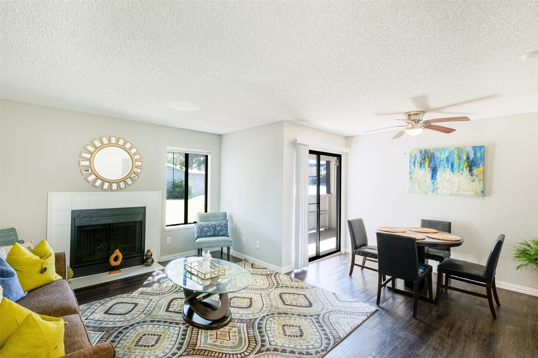 Irving Condo: 4600 West Pioneer Drive