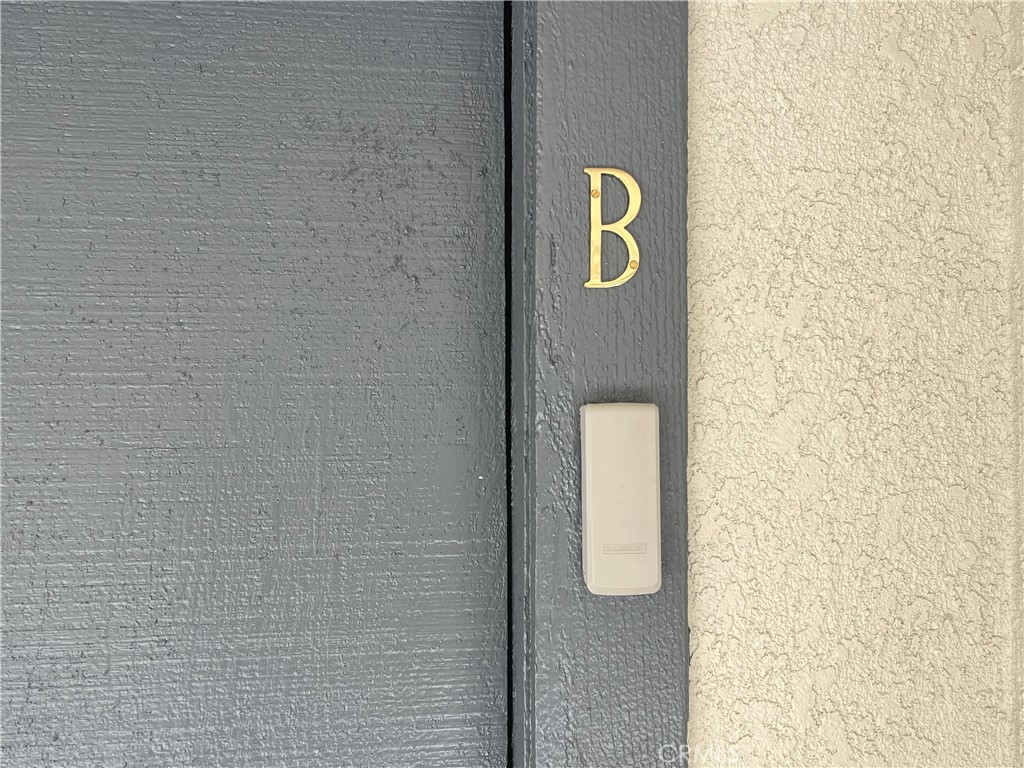 Alhambra Condo: 422 North 3rd Street