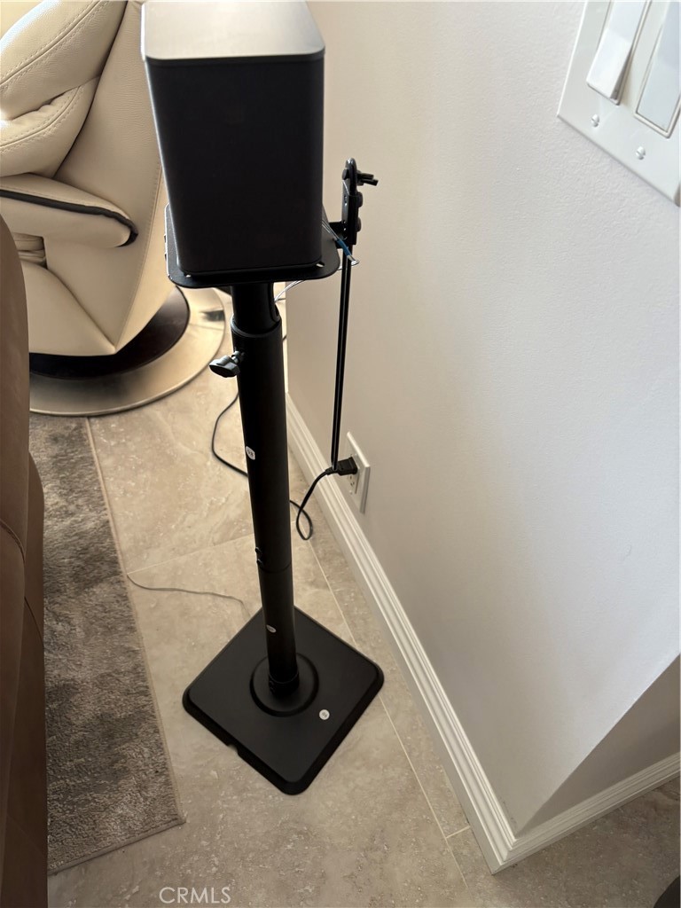 Long Beach Condo: 525 East Seaside Way