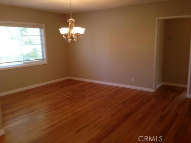 Encino Condo: 17404 Burma Street