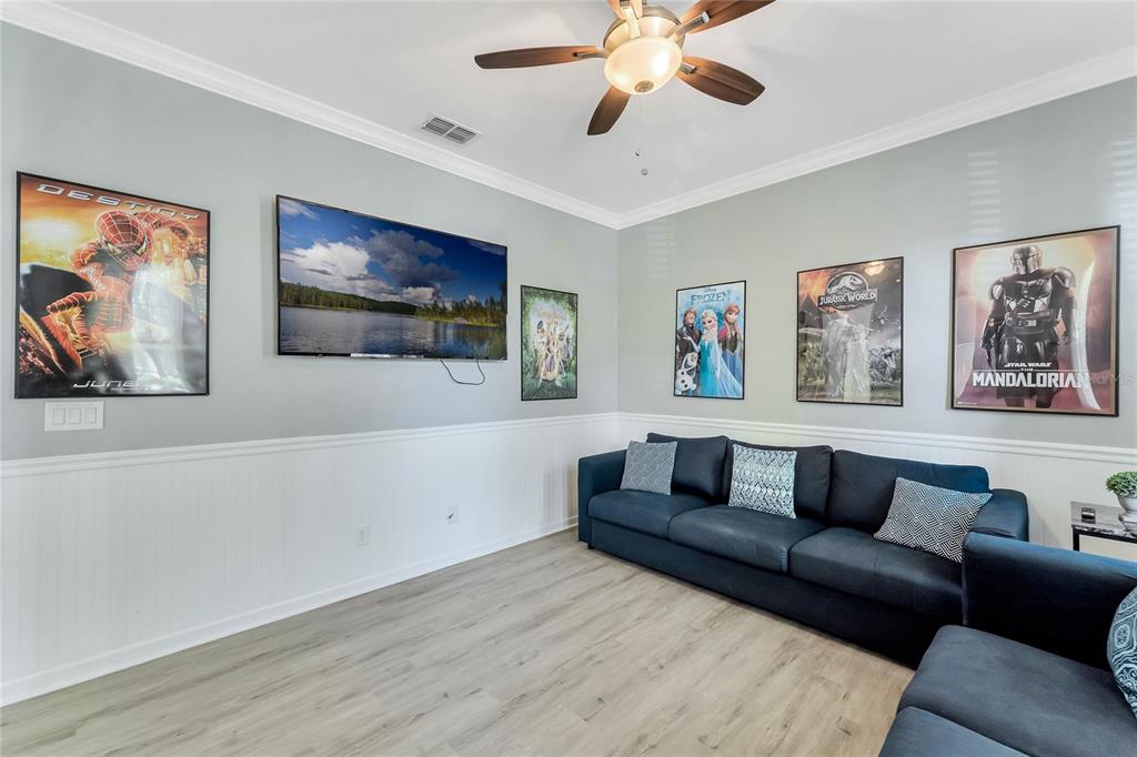 Davenport Condo: 4348 Acorn Court