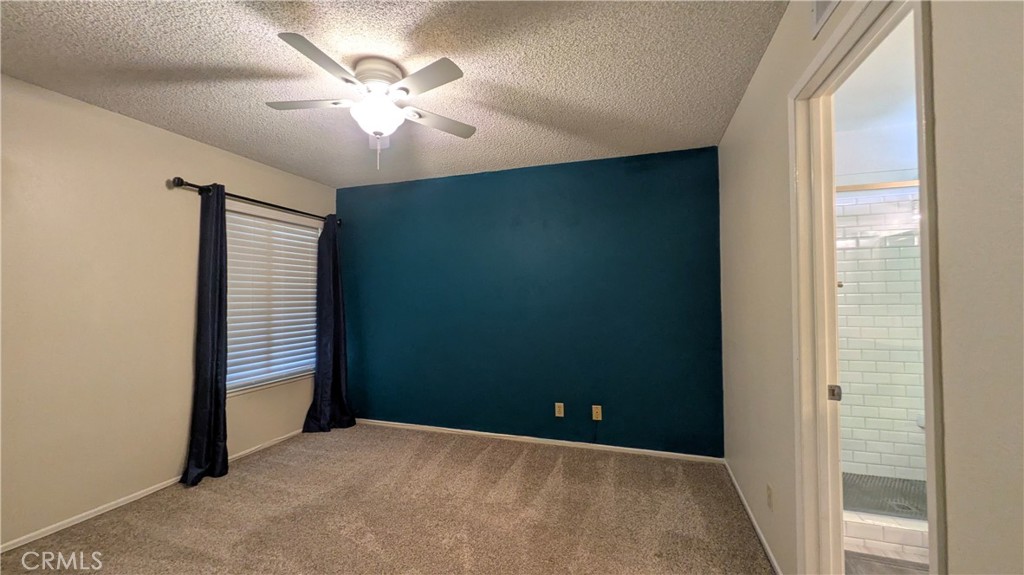 Corona Condo: 1637 English