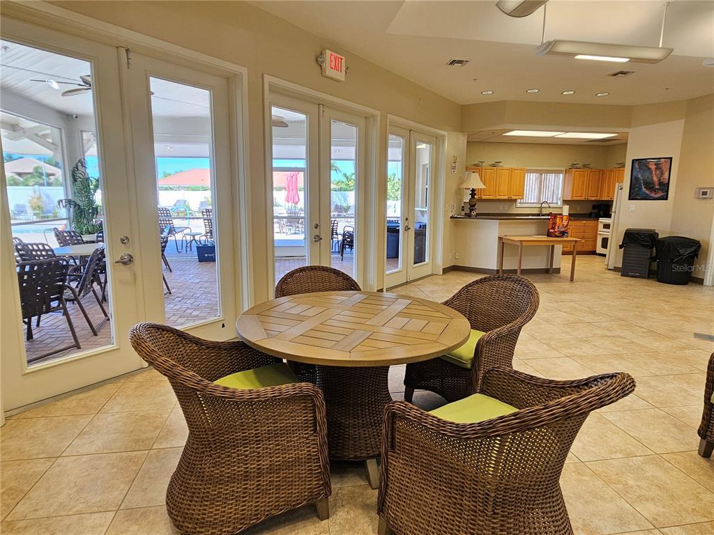 Englewood Condo: 920 Onager Court