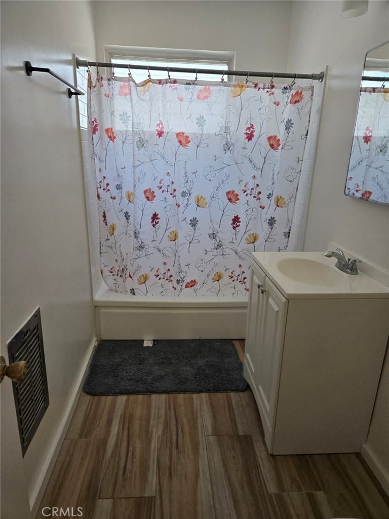 Hollywood Condo: 1735 Winona Boulevard