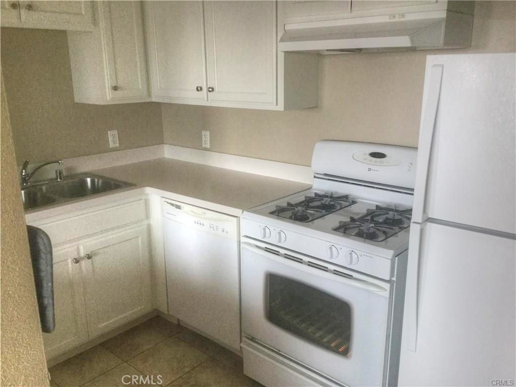 San Clemente Condo: 2617 Calle Del Comercio