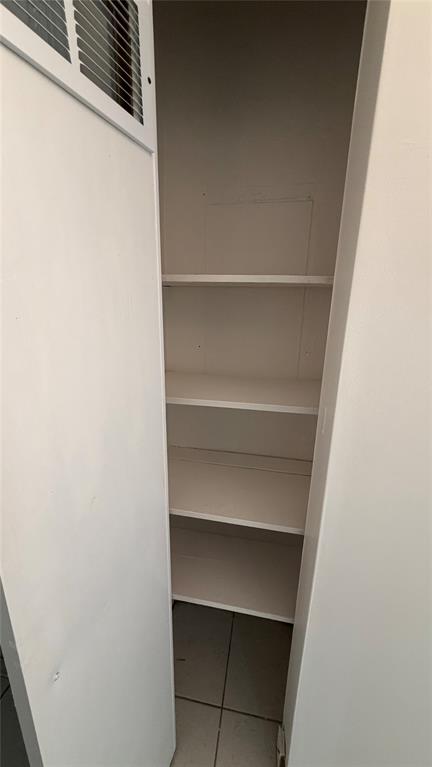 Deerfield Beach Condo: 4061 Northwest 9th Avenue