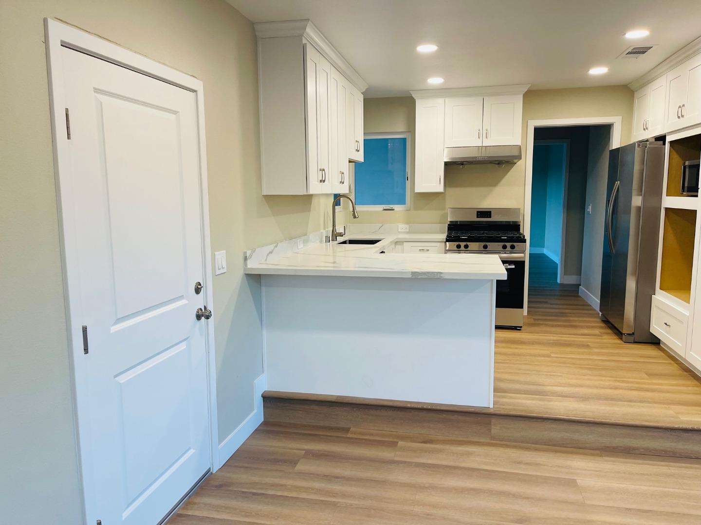 San Jose Condo: 1034 Summerfield Drive