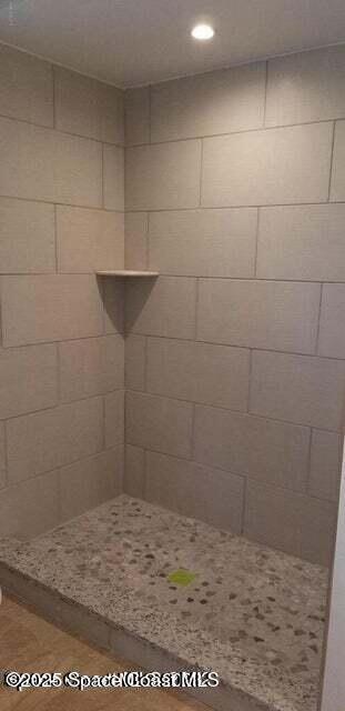 Melbourne Condo: 300 Olympia Court