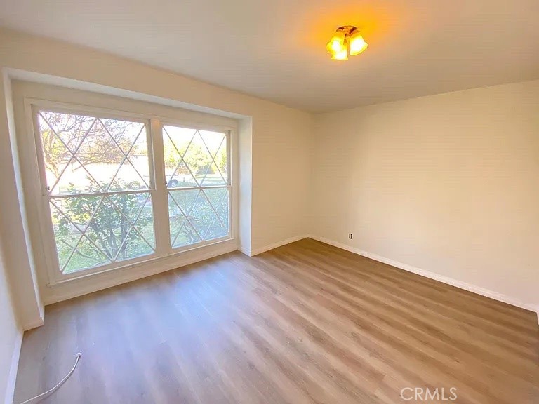 Tarzana Condo: 19200 Calvert Street