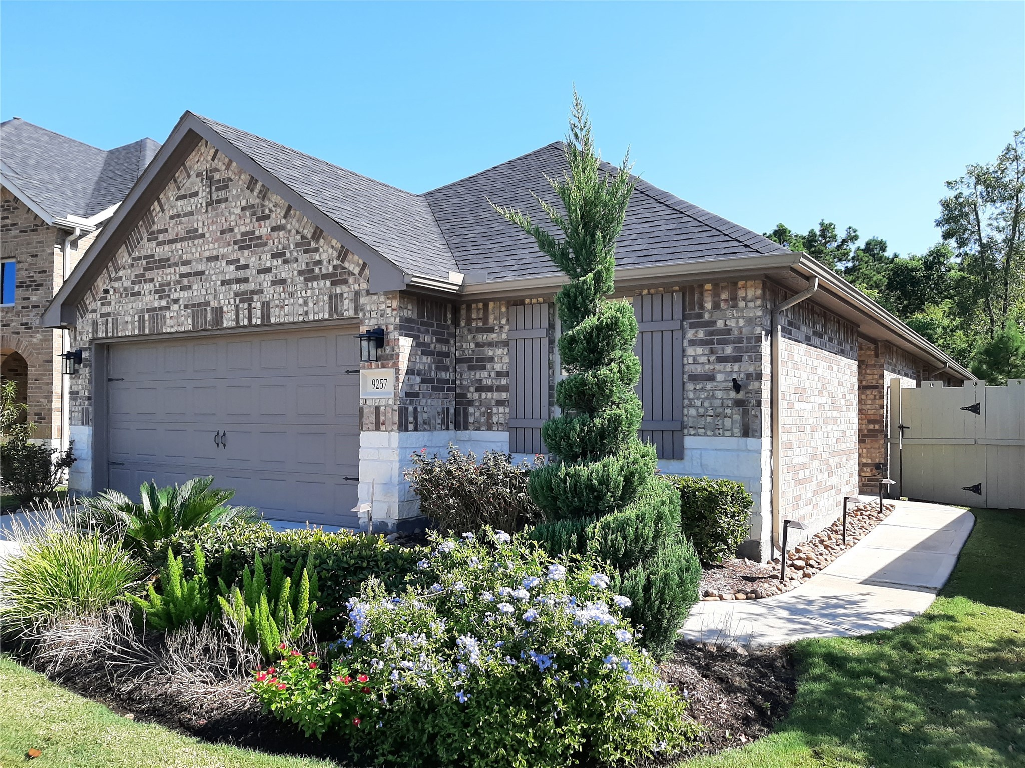 Conroe Condo: 9257 Inland Leather Lane